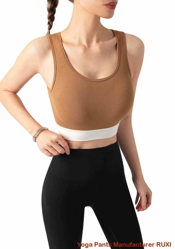 Fekete férfi rövidnadrág zsebekkel Ruxi hu3085