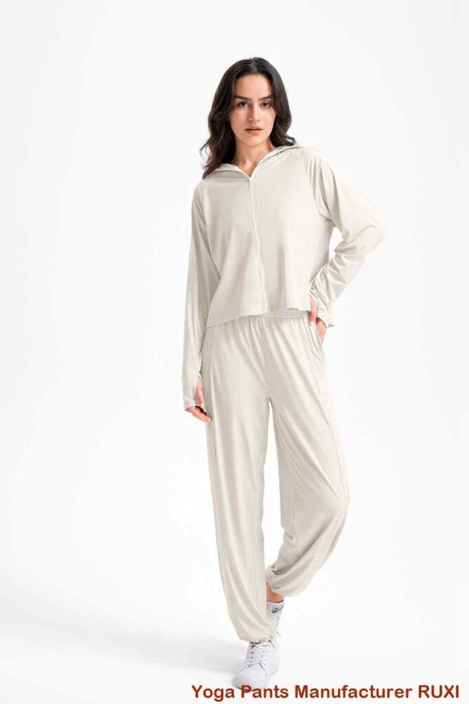 Kényelmes és stílusos Navy Yoga Pants Ruxi hu100